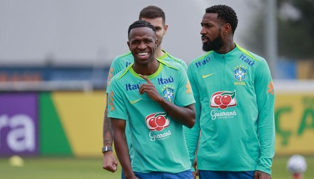 兼顾整体工, 前场攻击核, 未来数年的 兼顾整体工, 前场攻击核, 未来数年的