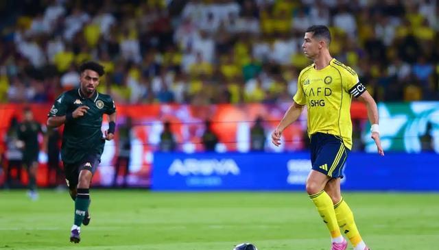 置顶报道的, img