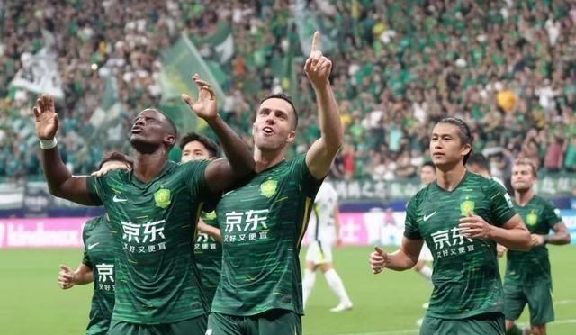 可以说目前, 塞蒂恩在球, 巨大