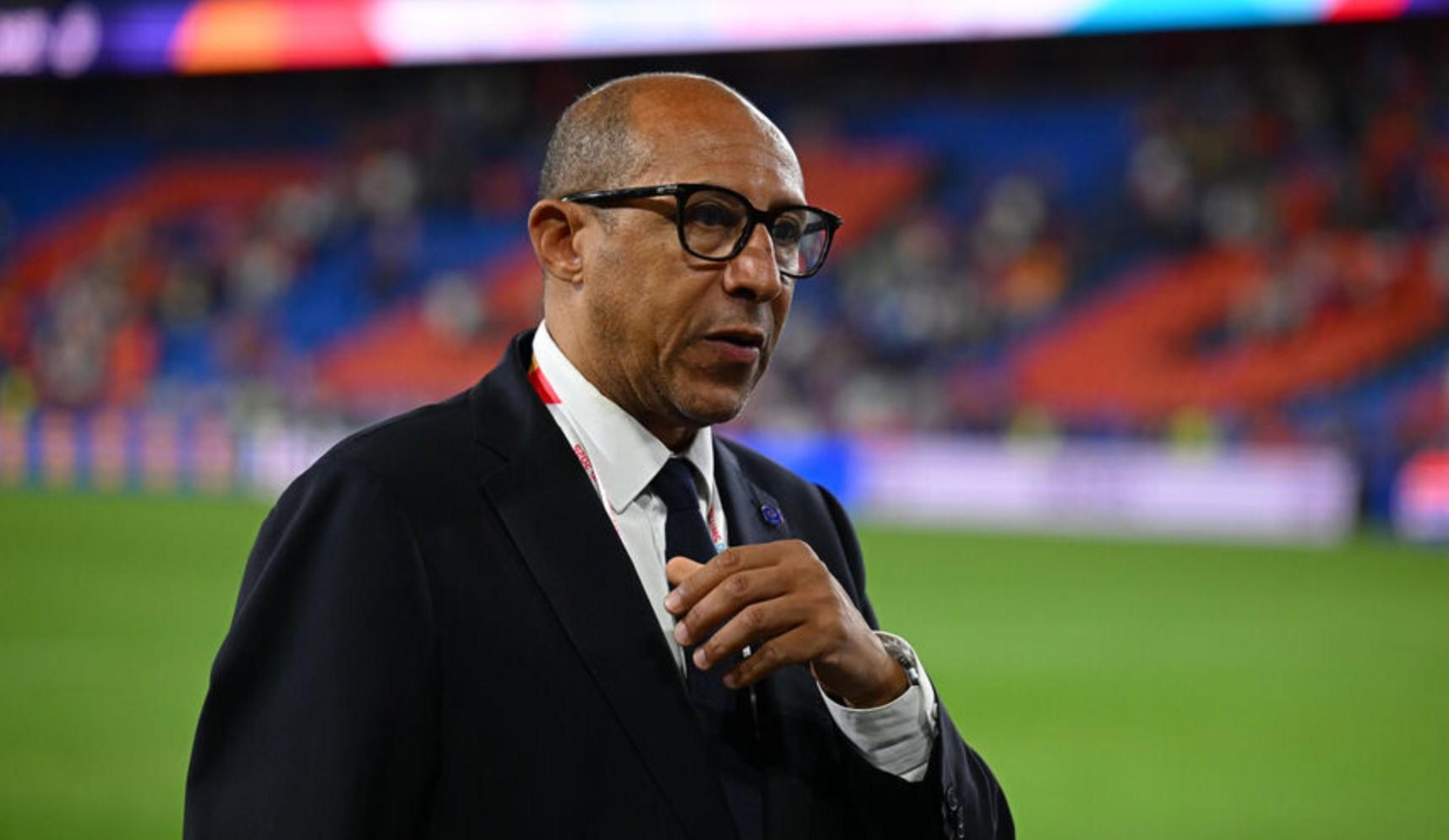 理结构将保, 赛的专属平, 持此提案